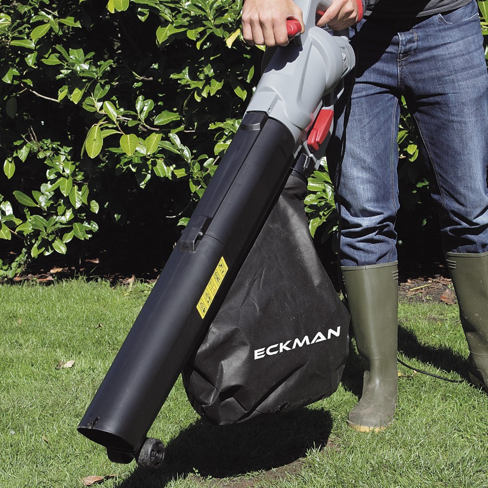 Eckman Leaf Blower + Extra 45L Collection Bag + 10m 4-Socket Outdoor Power Adaptor