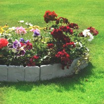 Cobbled Stone Garden Edging