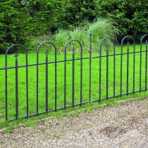 4ft Regency-Style Pathway Fence Panel